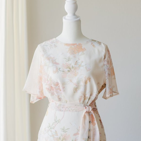 Hope & Ivy draped back maxi dress in peach floral - Picture 6 of 11